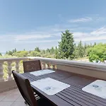 With Parking Space Muline, - 8521 Διαμέρισμα