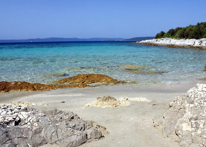 With Parking Space Muline, Ugljan - 8521 Апартаменты