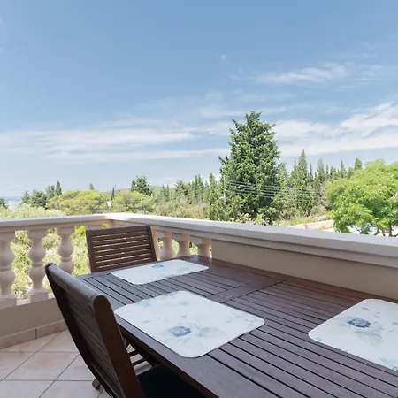 With Parking Space Muline, Ugljan - 8521 דירה