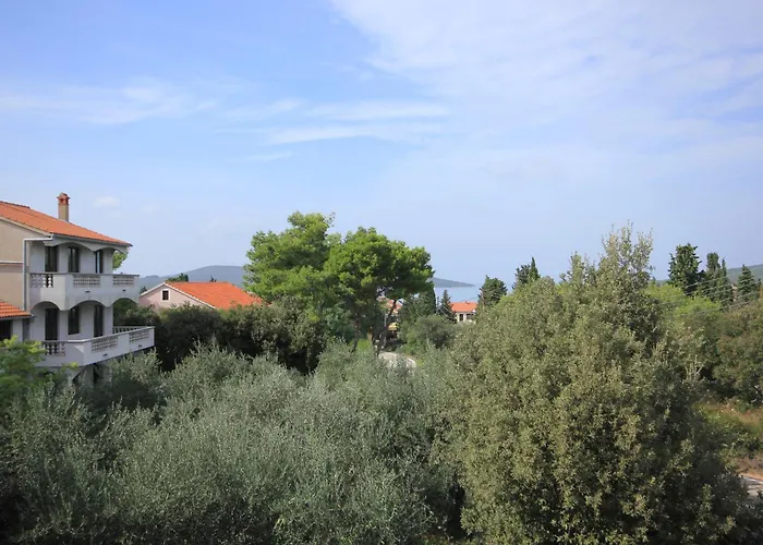 Apartman With Parking Space Muline, Ugljan - 8521 Ugljan